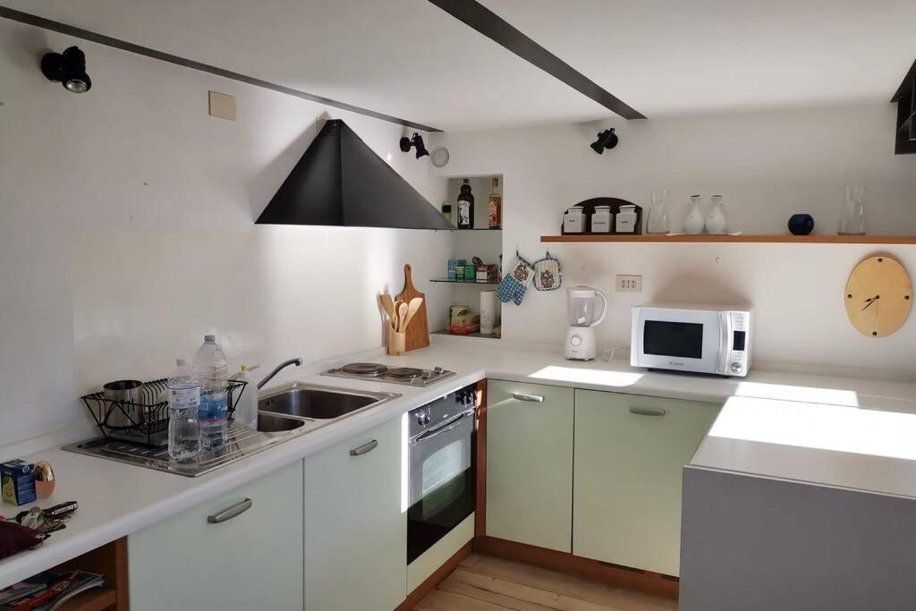 Studio Loft In The Center Sanremo For 3 People 외부 사진