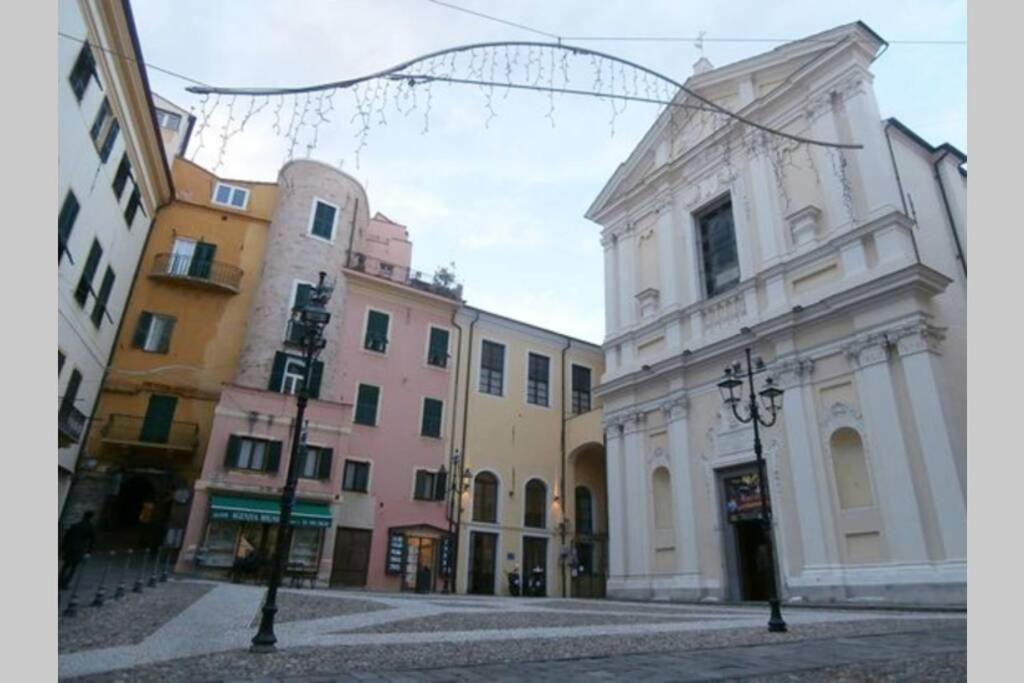 Studio Loft In The Center Sanremo For 3 People 외부 사진