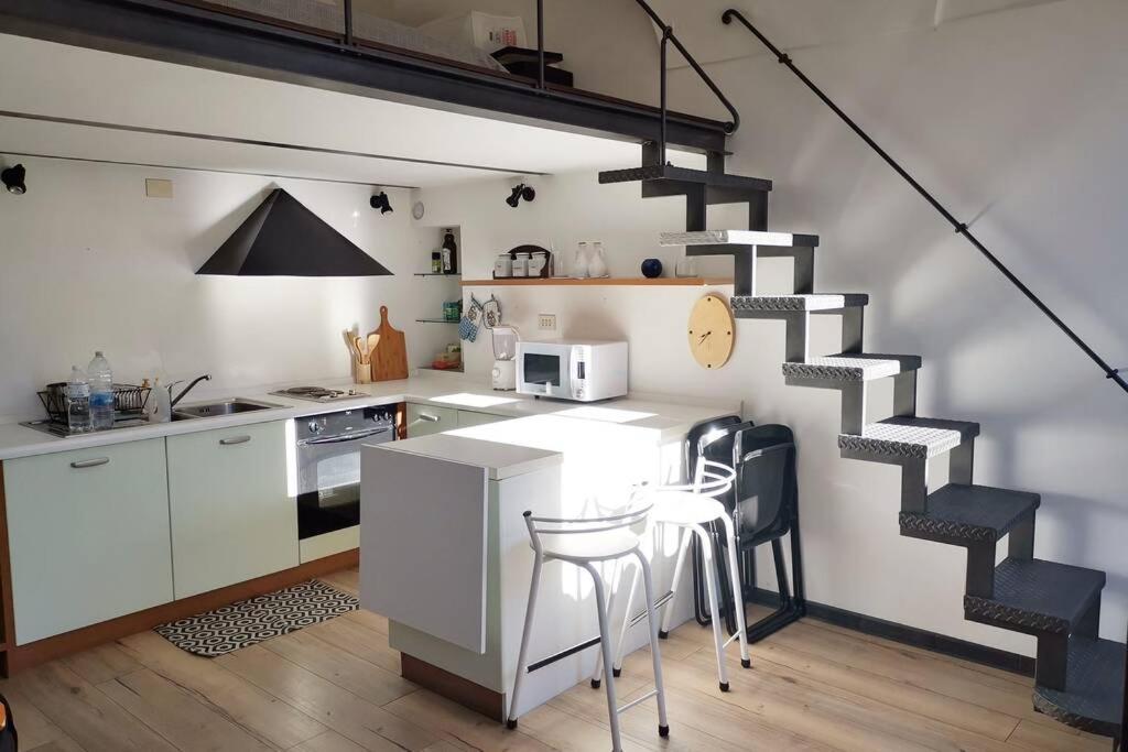 Studio Loft In The Center Sanremo For 3 People 외부 사진